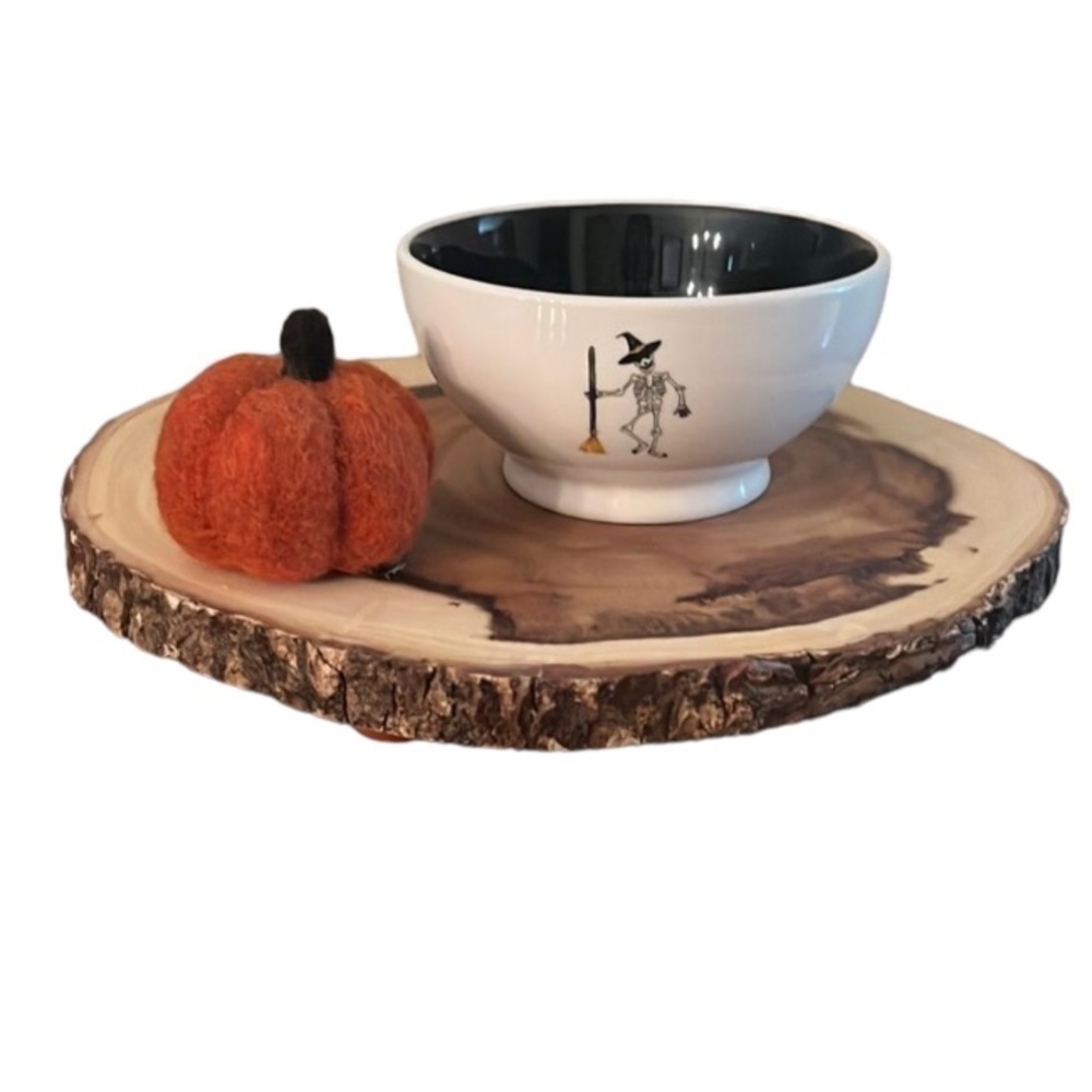 NWT Rae Dunn cereal skeleton bowl.